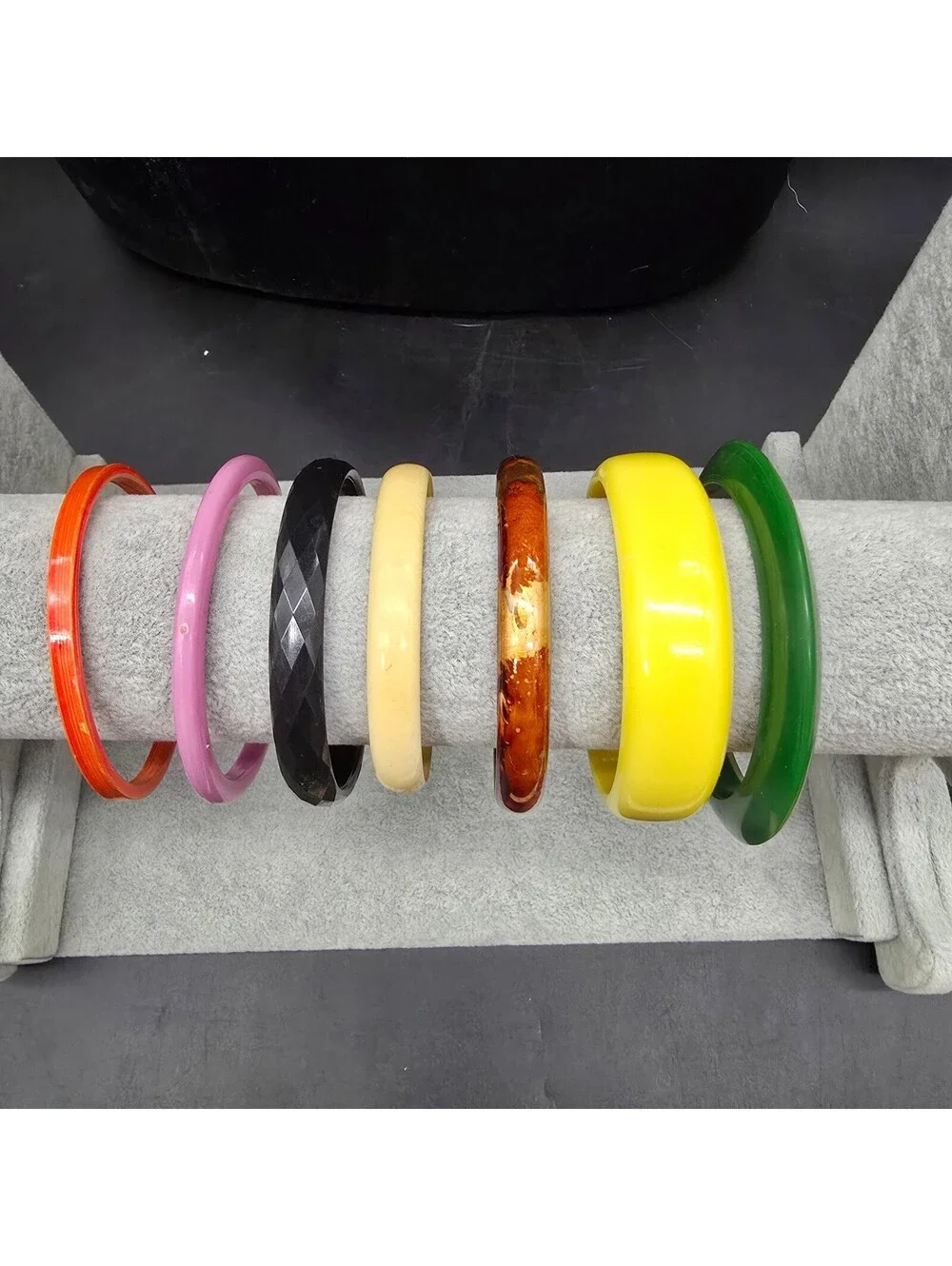 Vintage Plastic Bangle Bracelet Lot 7 Mid Century Style Lucite Acrylic Stack